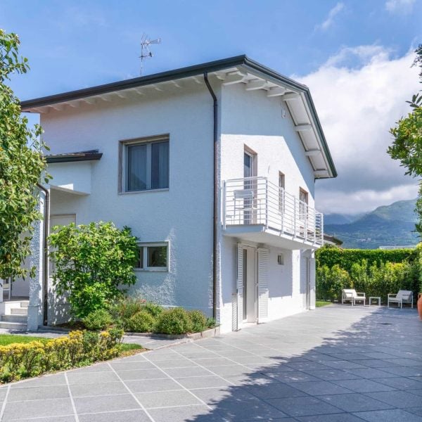 Splendid Villa with Garden in Cinquale-0_393836