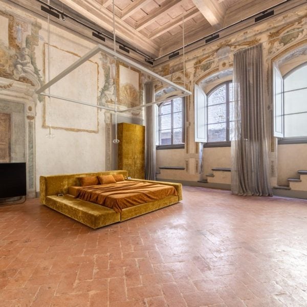 Prestigious Frescoed Apartment in Florence-1_385230