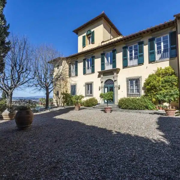 Prestigious Period Villa with Swimming Pool-0_388402