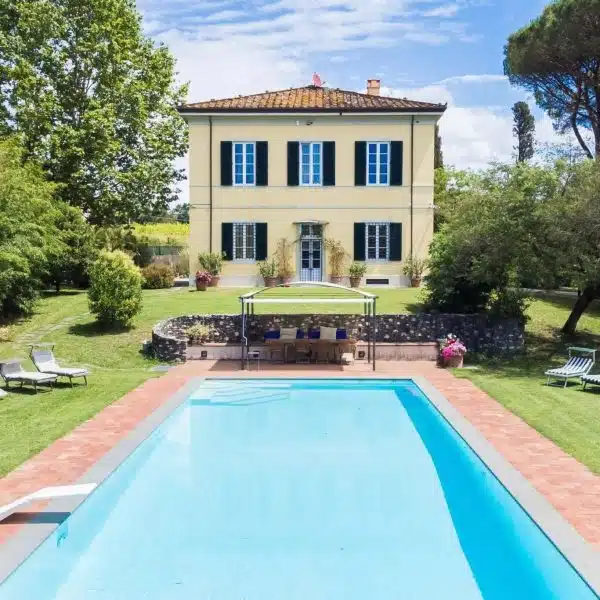 Elegant Villa with Swimming Pool in Lucca-1_257137