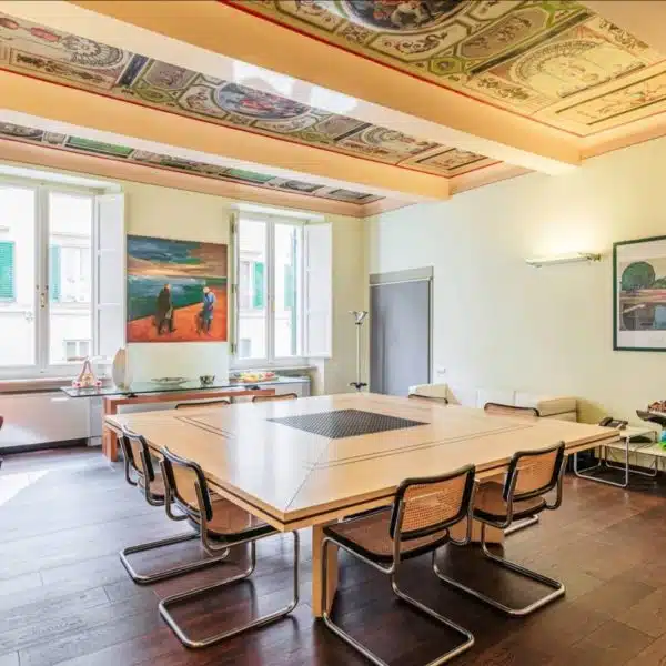 Bright Apartment with Terrace in the Center of Florence-0_254446
