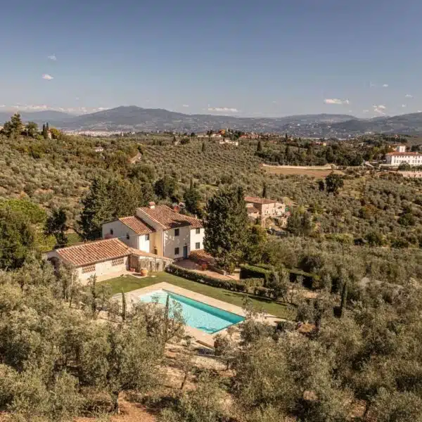 Exclusive Villa with Pool on the Hills of Florence-0_327244