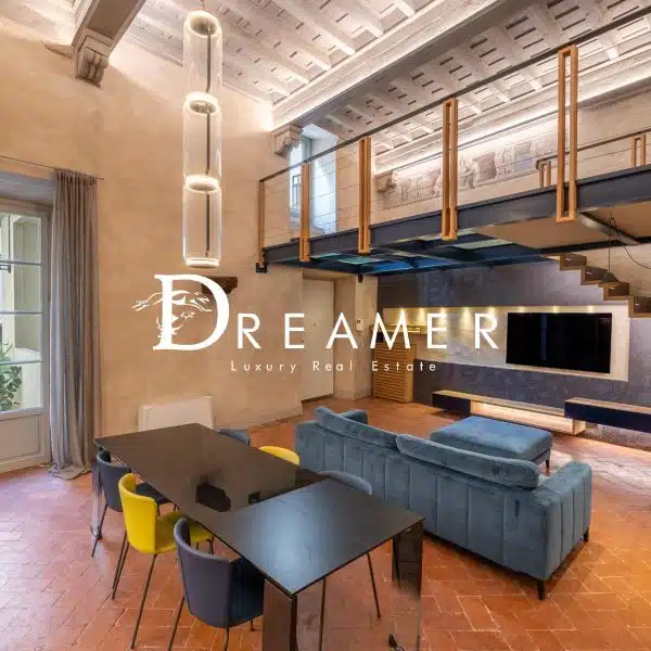 Prestigious Frescoed Apartment in Florence-0_385194