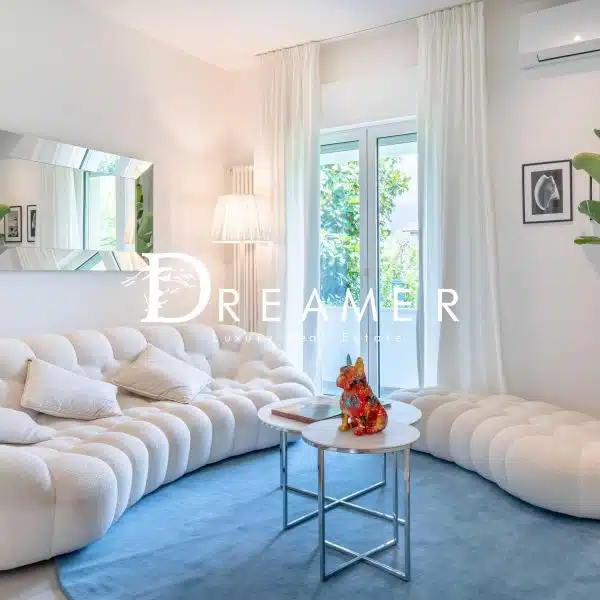 Splendid Villa with Garden in Cinquale-1_393874