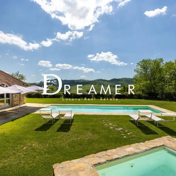 Stunning Tuscan Villa with Pool, Hills of Florence-0_329444