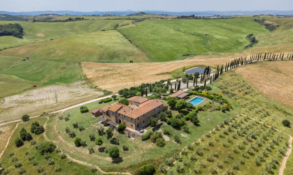 Luxury Villa in Tuscany Crete Senesi