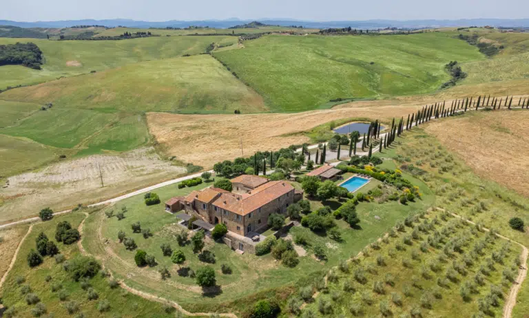 Luxury Villa in Tuscany Crete Senesi