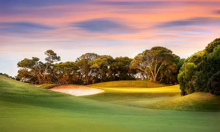 Luxury Golf Villas: The New Housing Trend