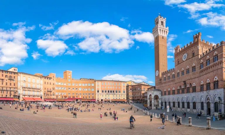 Palio di Siena: Exclusive Apartment for Sale in Piazza del Campo, Italy