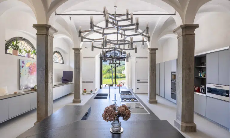 Luxury Modern Villa for Sale in Tuscany